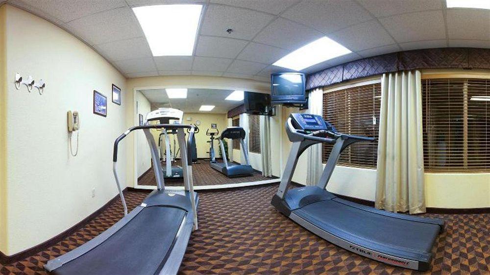 Express Vegas-nellis Hotel 3*