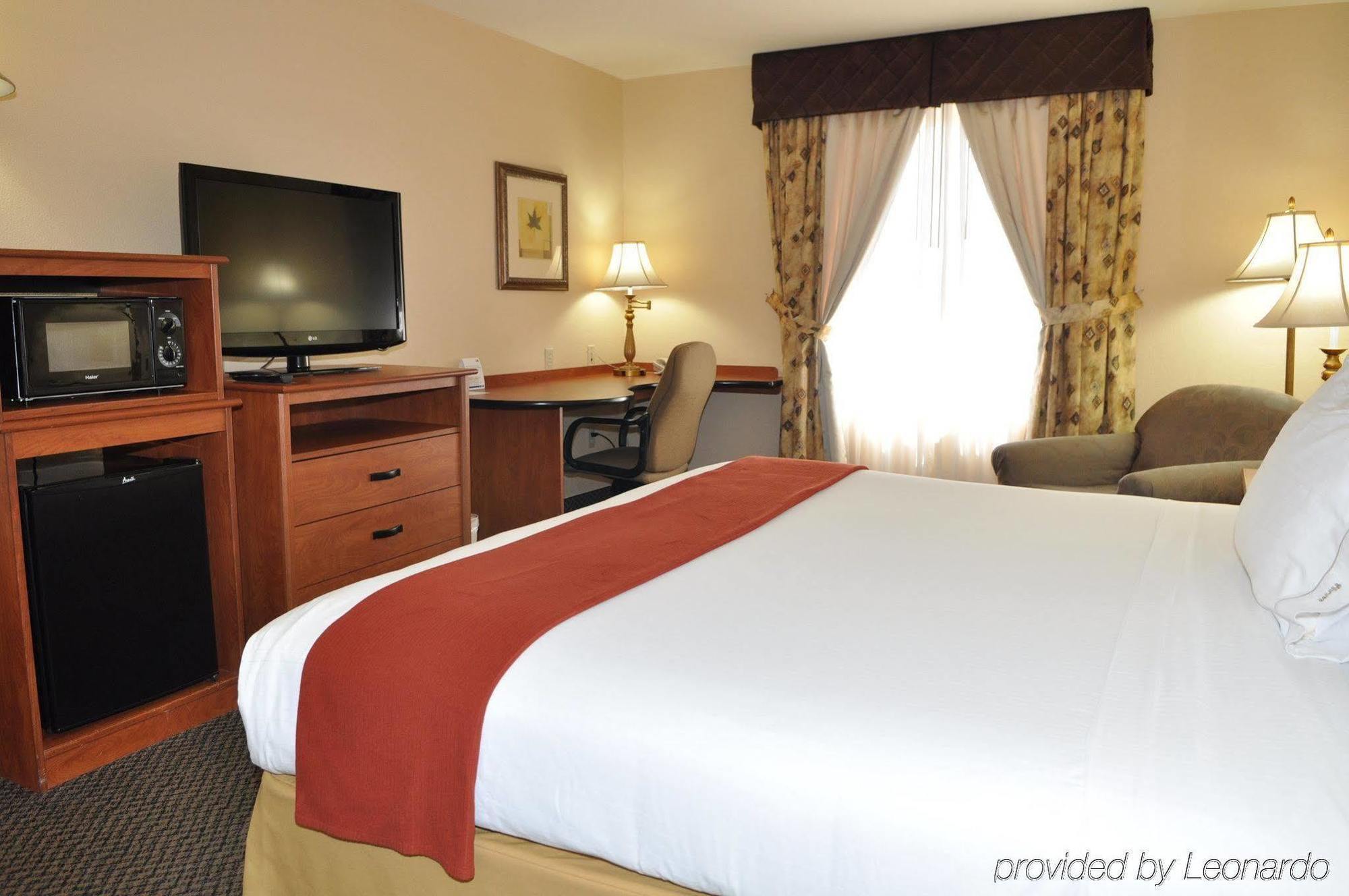 Hotel Express Vegas-nellis 3*